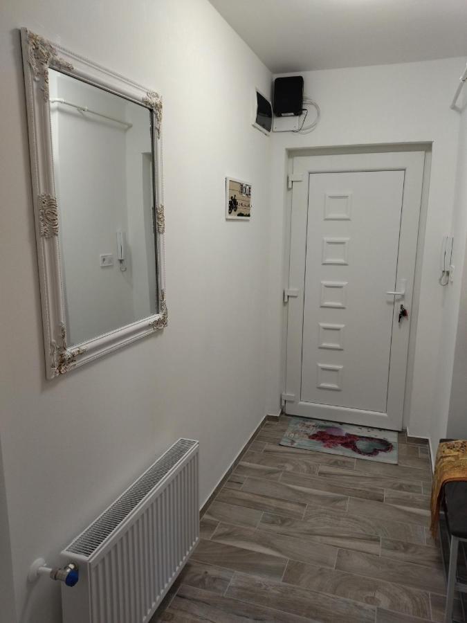 Valentin Apartman Mako Luaran gambar